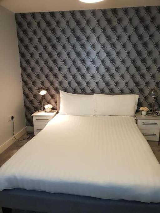 Luxury 9Ine Beautiful Bull Ring Apartment Free Parking Birmingham Eksteriør bilde
