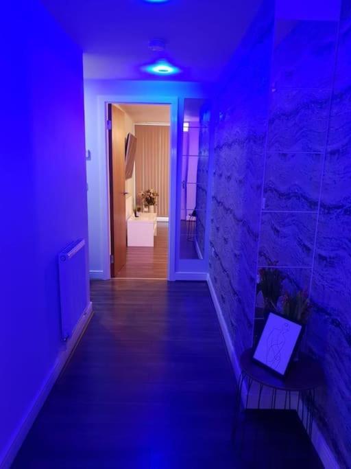 Luxury 9Ine Beautiful Bull Ring Apartment Free Parking Birmingham Eksteriør bilde