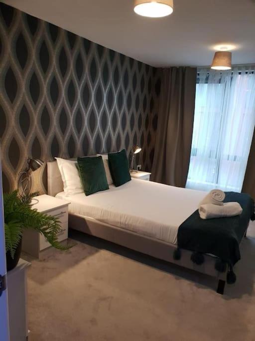 Luxury 9Ine Beautiful Bull Ring Apartment Free Parking Birmingham Eksteriør bilde