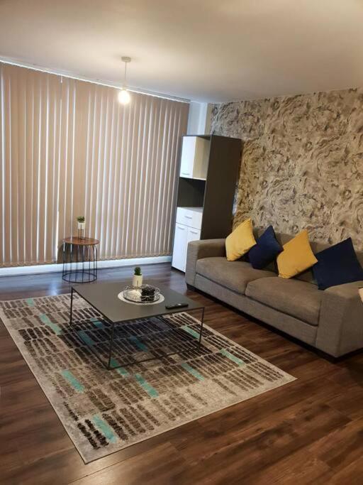 Luxury 9Ine Beautiful Bull Ring Apartment Free Parking Birmingham Eksteriør bilde