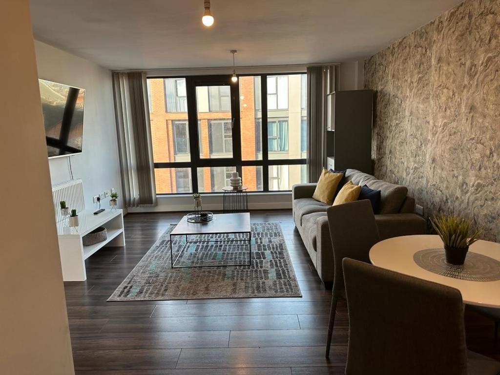 Luxury 9Ine Beautiful Bull Ring Apartment Free Parking Birmingham Eksteriør bilde
